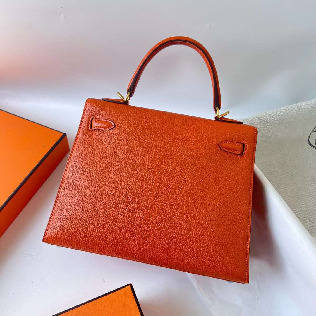 Hermès（爱马仕）Kelly 凯莉包 Chevre 进口山羊皮 Ck93 橙色 金扣 25cm 全手工蜡线缝 Ghw