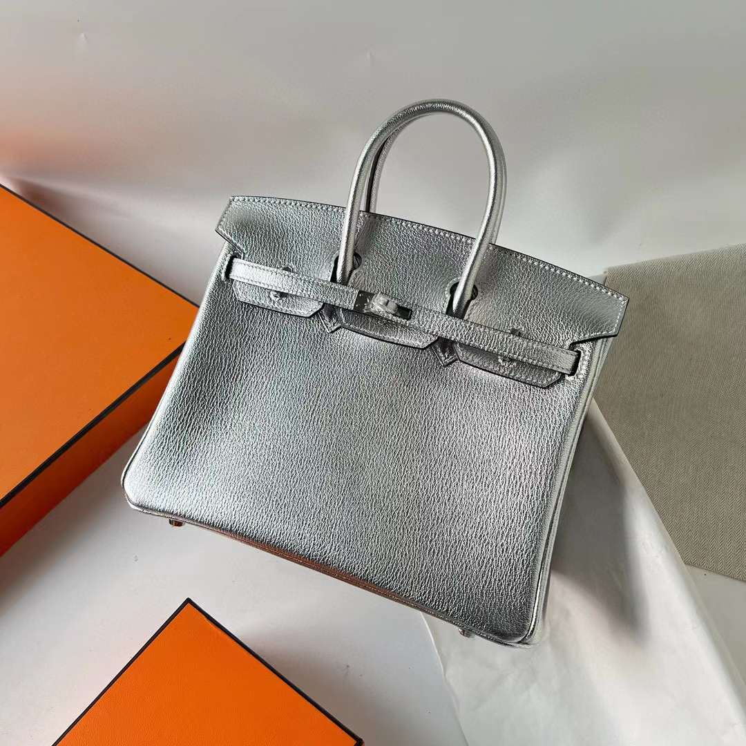 Hermès（爱马仕）Birkin 铂金包 Chevre 进口山羊皮 01 银色 内拼 ck89 黑色 银扣 25cm 全手工蜡线缝 Phw