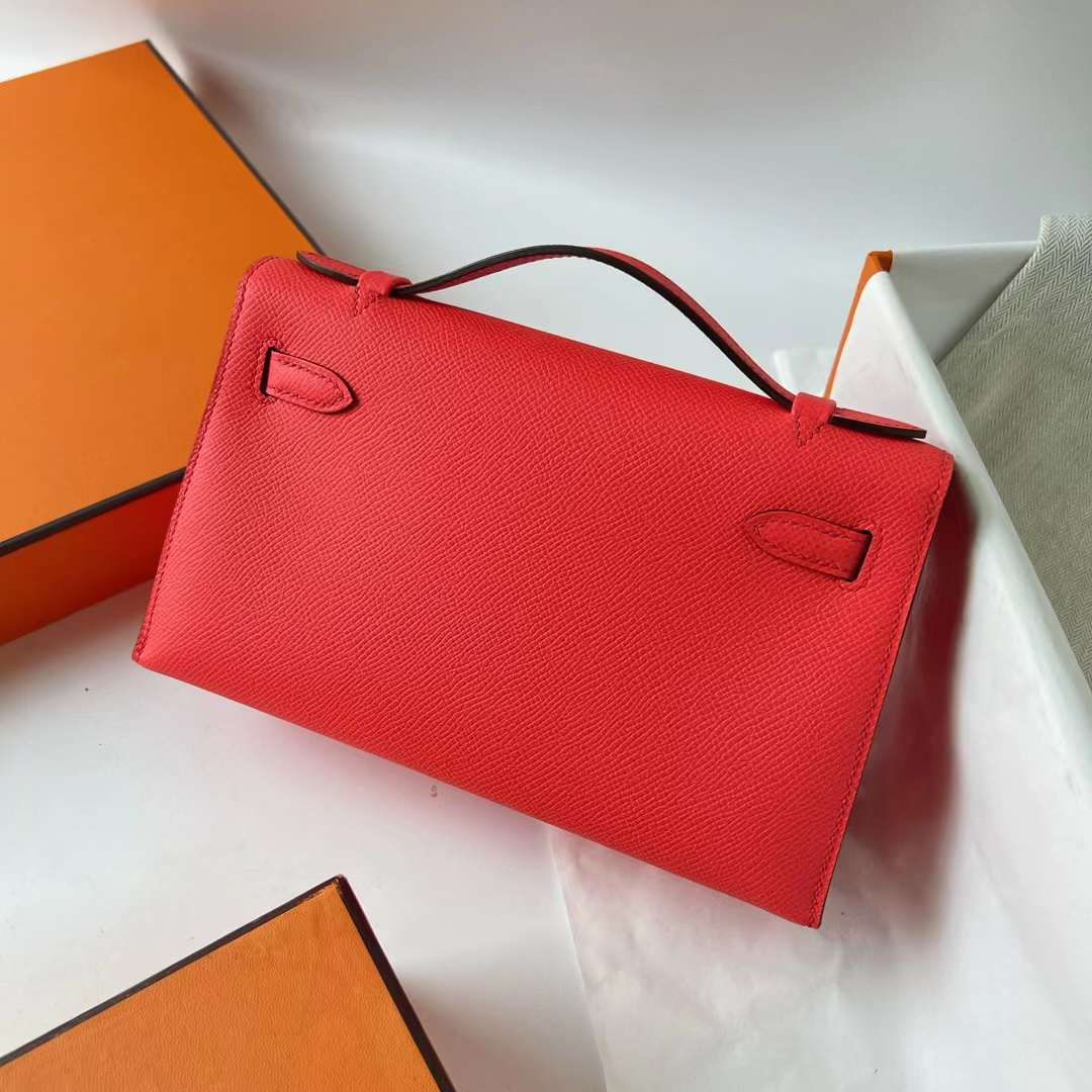 Hermès（爱马仕）Mini Kelly Pochette Epsom T5 蜜桃粉 金扣 22cm 全手工蜡线缝 Ghw