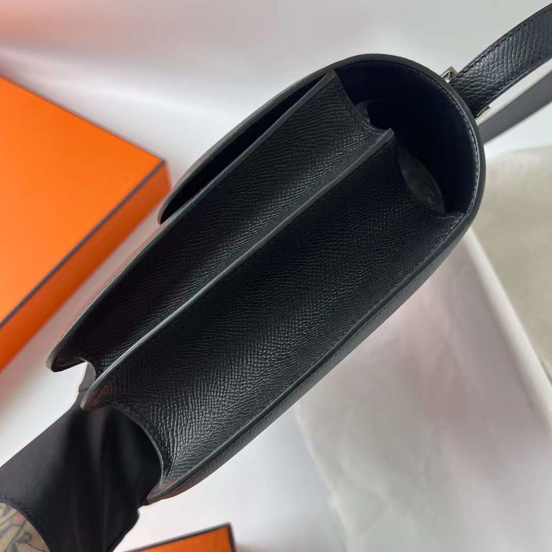 Hermès（爱马仕） Constance 空姐包 Epsom Ck89 黑色 银扣 24cm 全手工蜡线缝 Phw