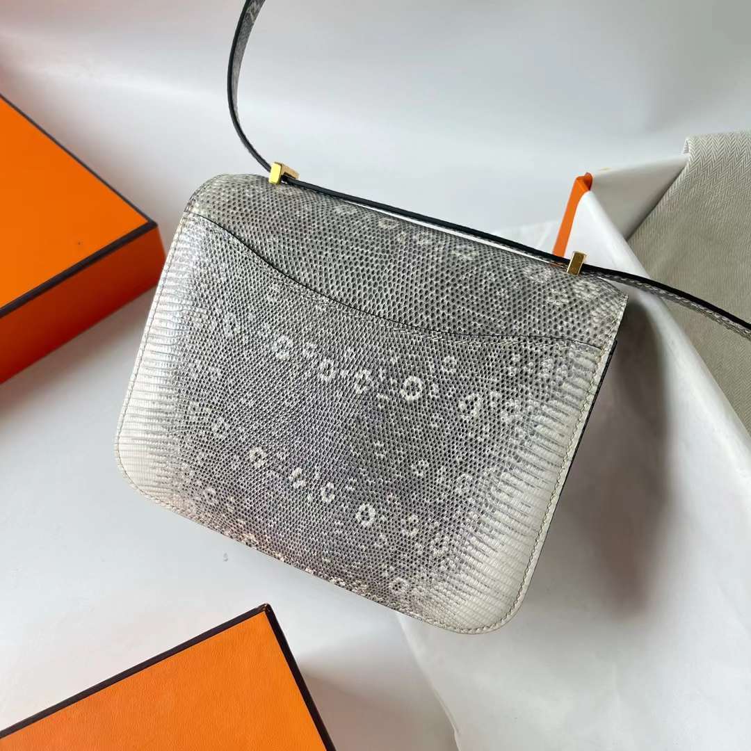 Hermès（爱马仕）Constance 空姐包 Lizard 进口蜥蜴皮 自然色 金扣 19cm 全手工蜡线缝 Ghw