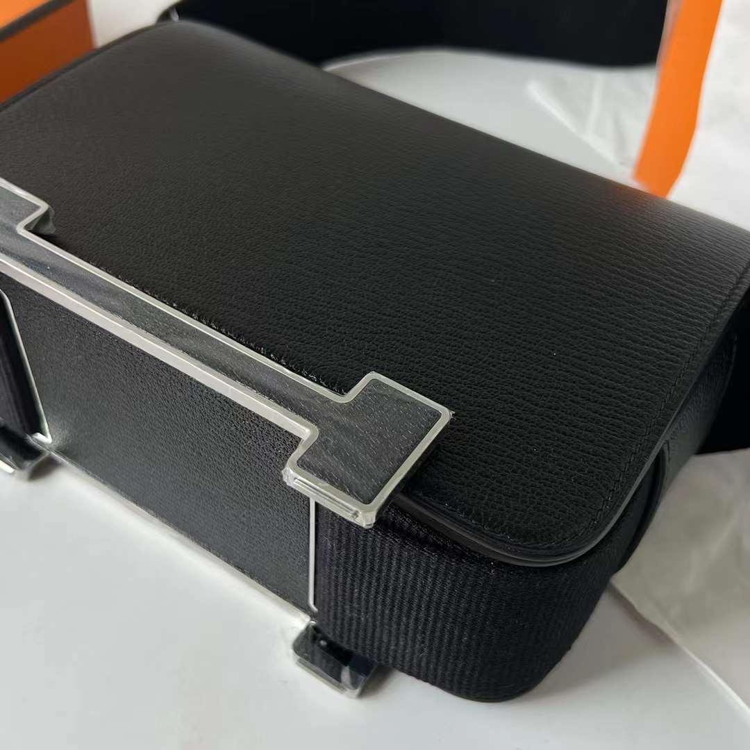 Hermès（爱马仕）Geta 木屐包 Chevre 进口山羊皮 Ck89 黑色 银扣 20cm 全手工蜡线缝 Phw