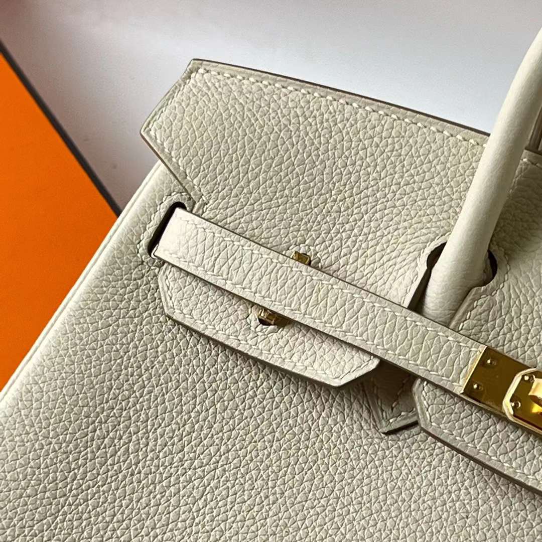 Hermès（爱马仕）Birkin 铂金包 Togo皮 Ck10 奶昔白 金扣 Ghw 25cm
