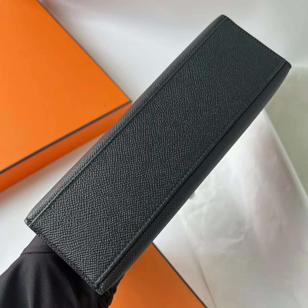 Hermès（爱马仕）Mini Kelly Pochette Epsom Ck89 黑色 银扣 22cm 全手工蜡线缝 Phw