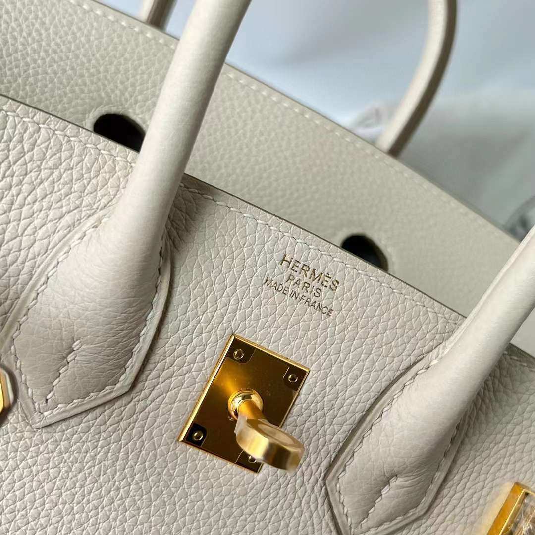 Hermès（爱马仕）Birkin 铂金包 Togo皮 Ck10 奶昔白 金扣 Ghw 25cm