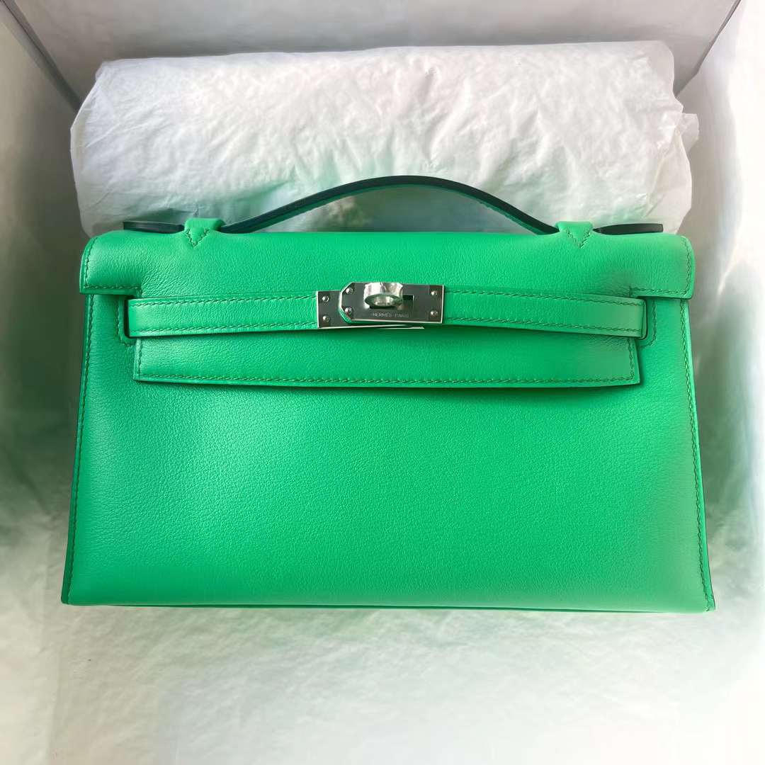 Hermès（爱马仕）Mini Kelly Pochette Swift 0Z 漫画绿 银扣 22cm 全手工蜡线缝 Phw