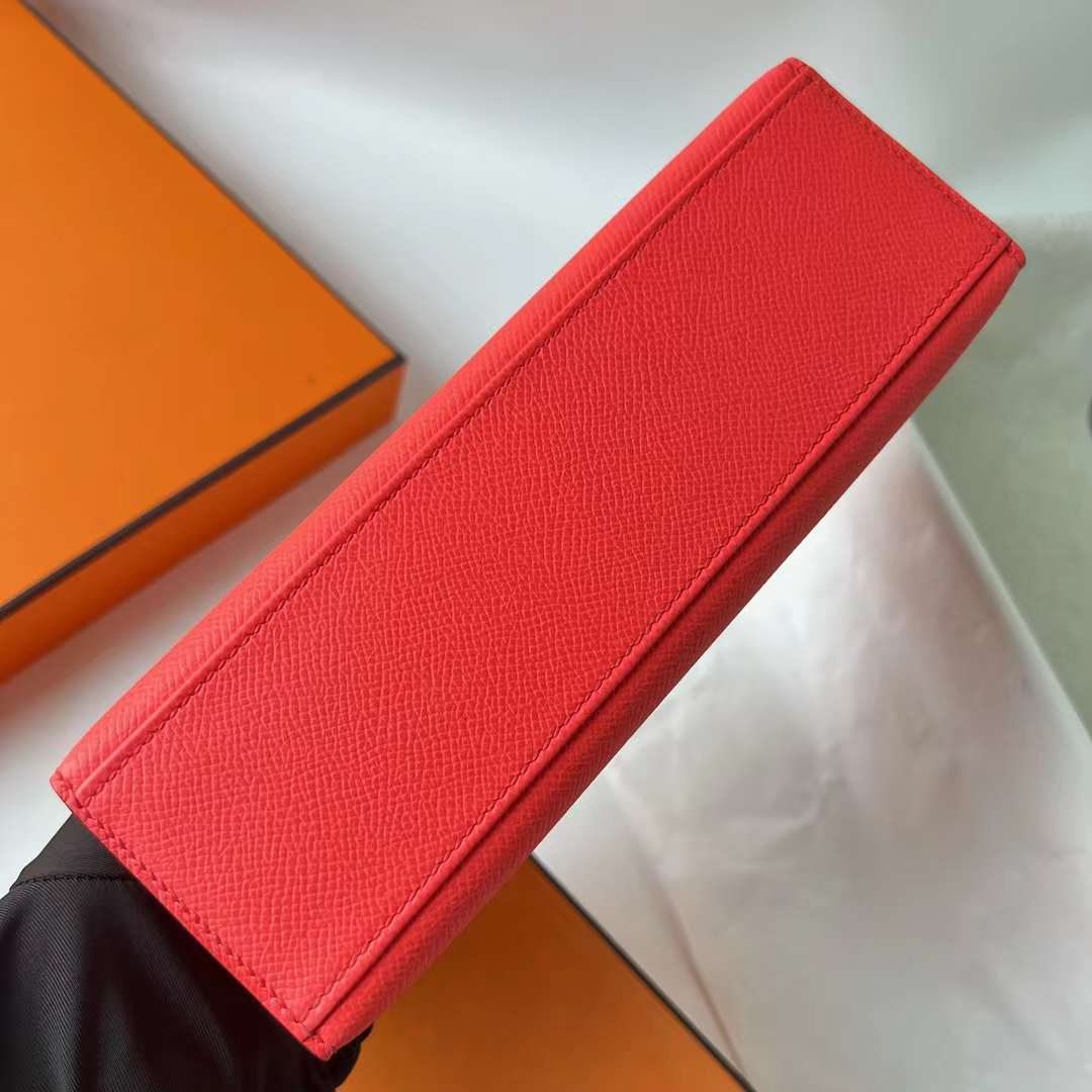 Hermès（爱马仕）Mini Kelly Pochette Epsom T5 蜜桃粉 金扣 22cm 全手工蜡线缝 Ghw