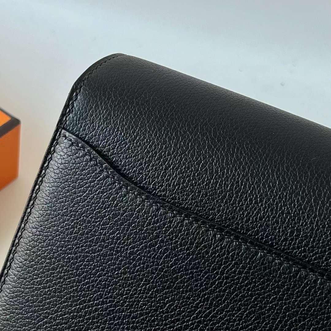 Hermès（爱马仕）Roulis 猪鼻子 Evercolor Ck89 黑色 浅金扣 18cm 全手工蜡线缝 Ghw