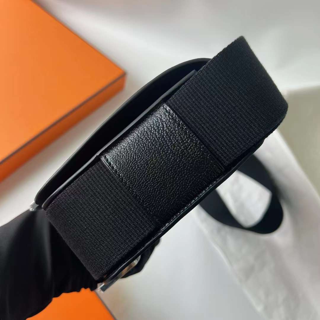 Hermès（爱马仕）Geta 木屐包 Chevre 进口山羊皮 Ck89 黑色 银扣 20cm 全手工蜡线缝 Phw