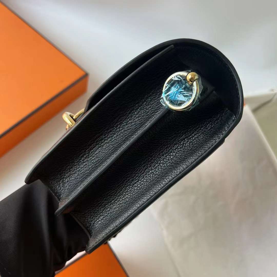 Hermès（爱马仕）Roulis 猪鼻子 Evercolor Ck89 黑色 金扣 18cm 全手工蜡线缝 Ghw