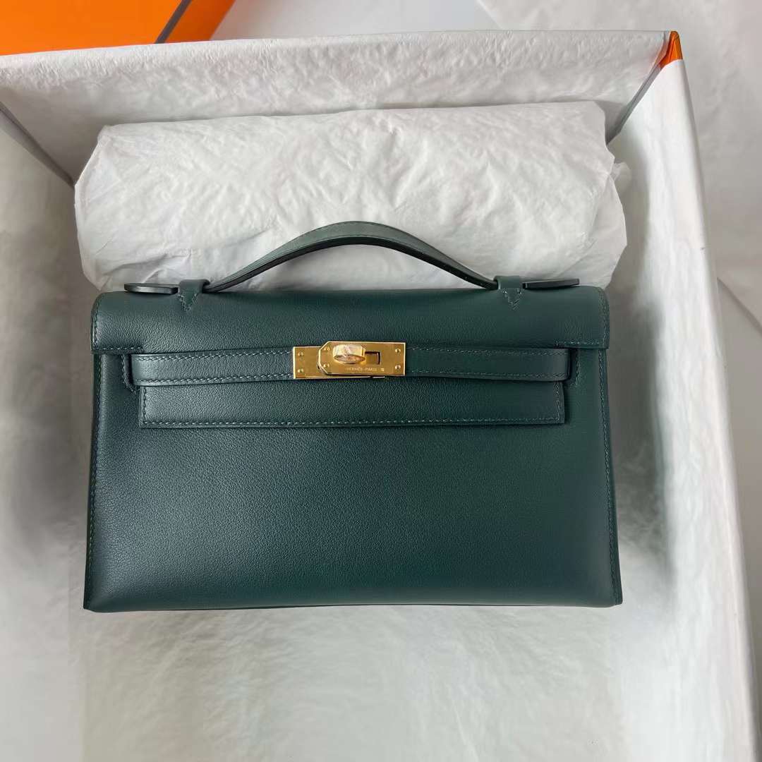 Hermès（爱马仕）Mini Kelly Pochette Swift 6O 松柏绿 金扣 22cm 全手工蜡线缝 Ghw