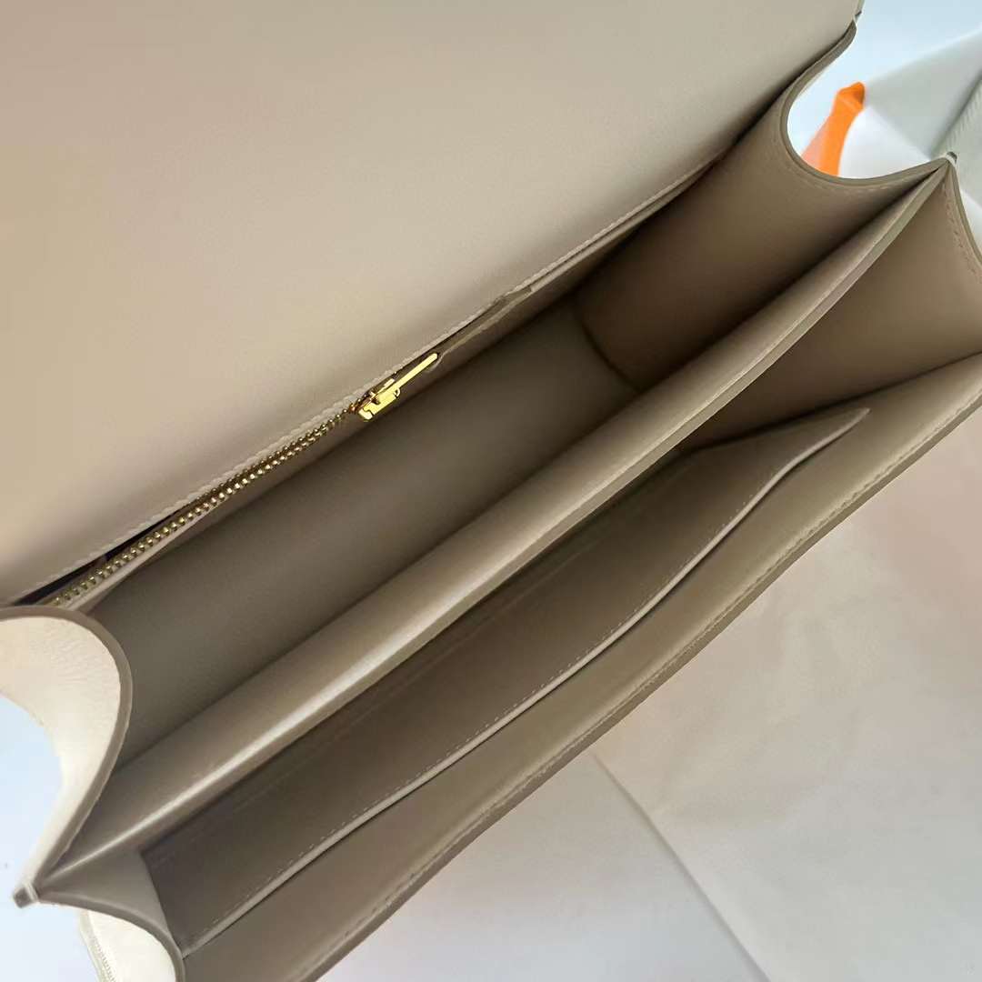 Hermès（爱马仕）Constance 空姐包 Epsom I2 奶油白 金扣 24cm 全手工蜡线缝 Ghw