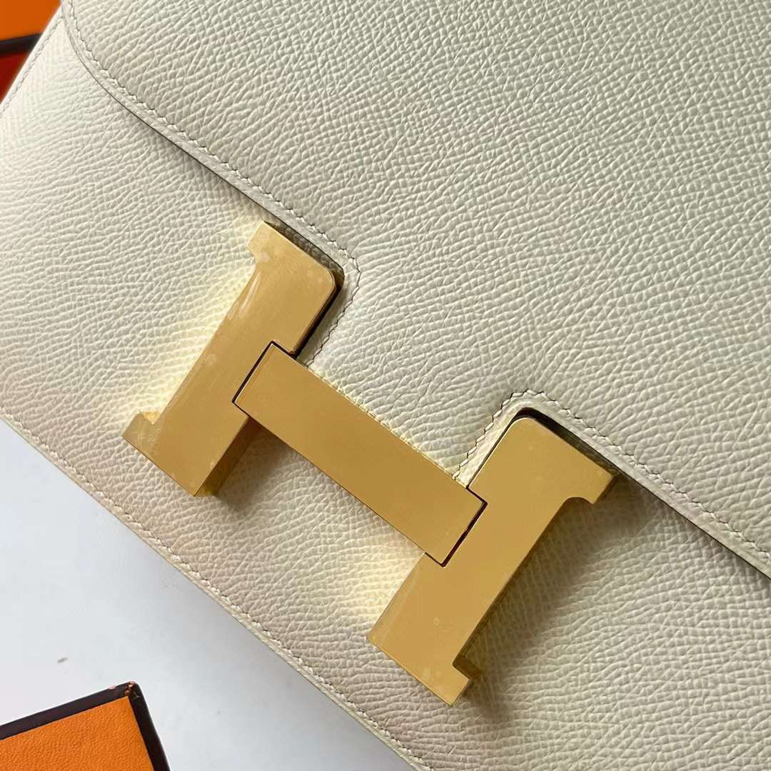 Hermès（爱马仕）Constance 空姐包 Epsom I2 奶油白 金扣 24cm 全手工蜡线缝 Ghw